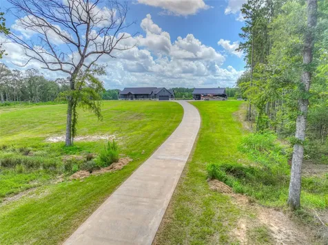 5454 Fm 350 N Livingston TX 77351