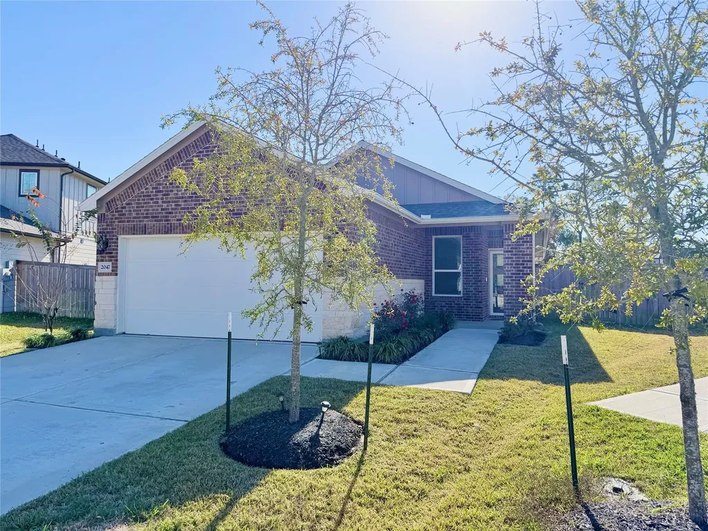 2047 W Darlington Oak Court Conroe TX 77304