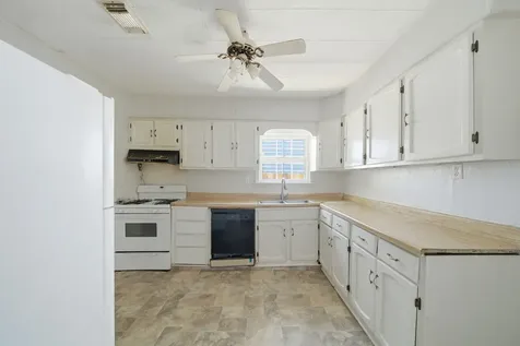 410 Live Oak Street Pasadena TX 77506