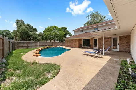 207 Burgundy Lane League City TX 77573