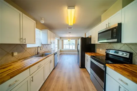 10723 Scenic Drive Montgomery TX 77356