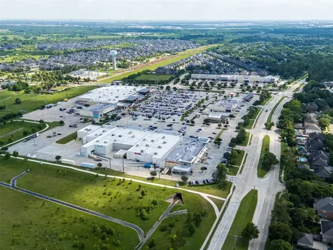 2815 Village Dale Avenue Houston TX 77059