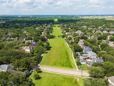 2815 Village Dale Avenue Houston TX 77059