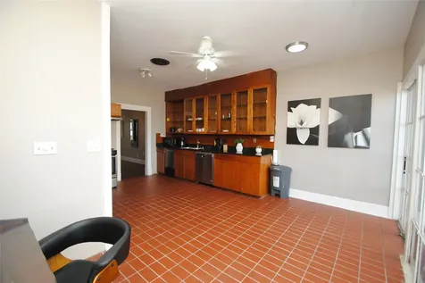 1110 Missouri Street Houston TX 77006