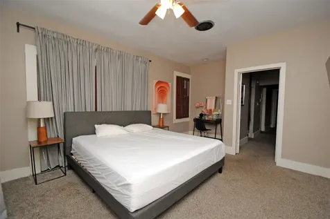 1110 Missouri Street Houston TX 77006