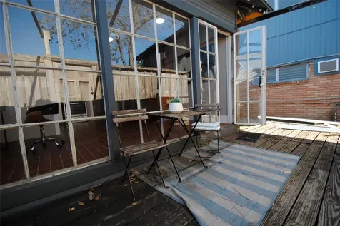 1110 Missouri Street Houston TX 77006