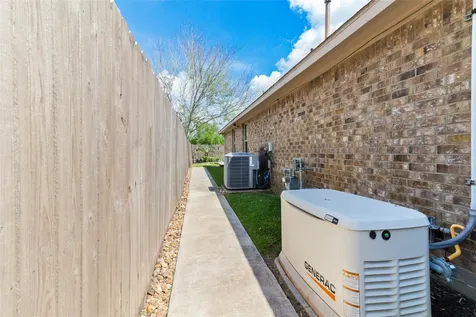 144 Dove Trail Richwood TX 77531