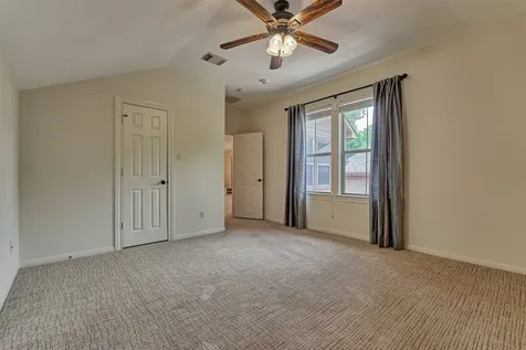 13274 Meadow Creek Lane Conroe TX 77302