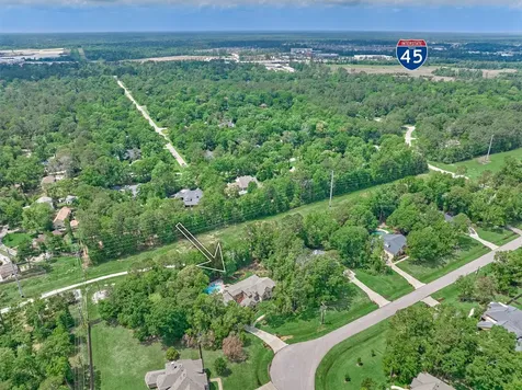13274 Meadow Creek Lane Conroe TX 77302
