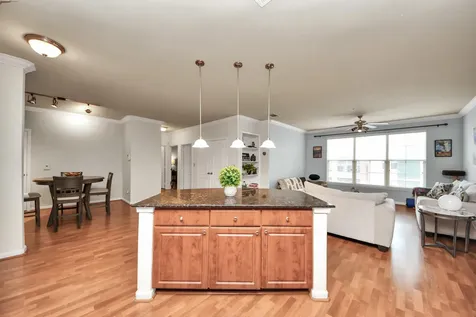 1711 Old Spanish Trail 324 Houston TX 77054