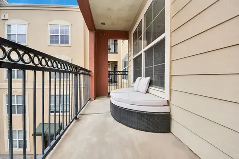 1711 Old Spanish Trail 324 Houston TX 77054