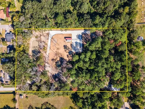 225 Foster Street Alvin TX 77511