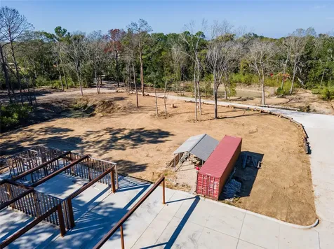 225 Foster Street Alvin TX 77511