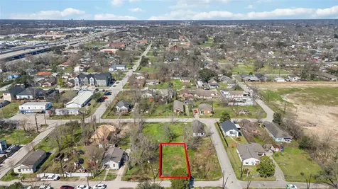 3213 Delia Street Houston TX 77026