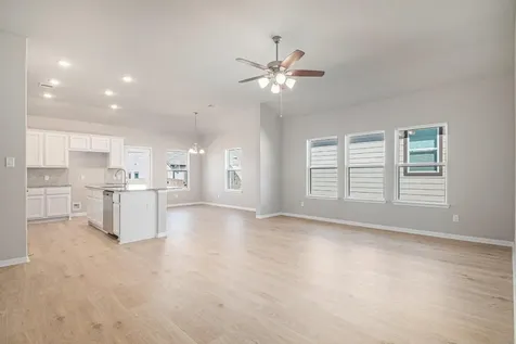 11123 Lulu Lane Willis TX 77318