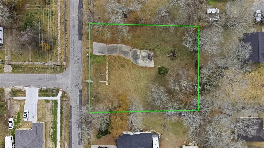 3185 Renaud Street Beaumont TX 77703