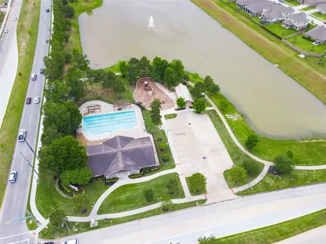 15706 Easton Gate Lane Houston TX 77044