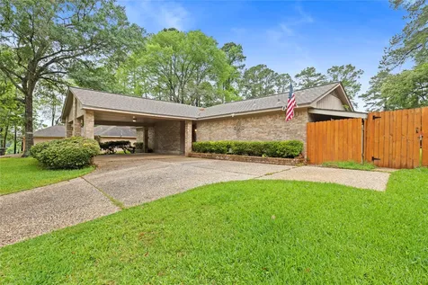 412 Burning Tree Drive Huntsville TX 77340