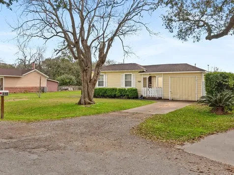 518 Sunny Lane Wharton TX 77488