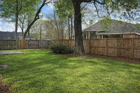 419 S Starboard Street Crosby TX 77532