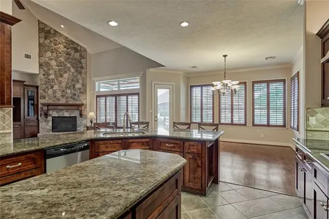 12336 Oak Bend Circle Conroe TX 77304