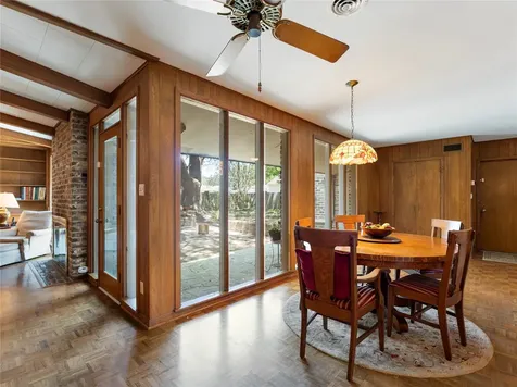 2721 Oak Drive Bay City TX 77414