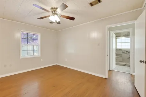 602 Parkway Street Baytown TX 77520