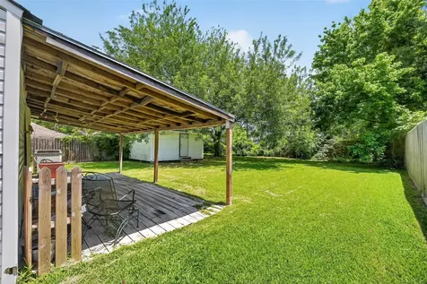 602 Parkway Street Baytown TX 77520