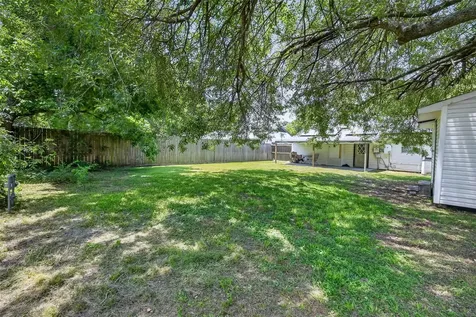 602 Parkway Street Baytown TX 77520