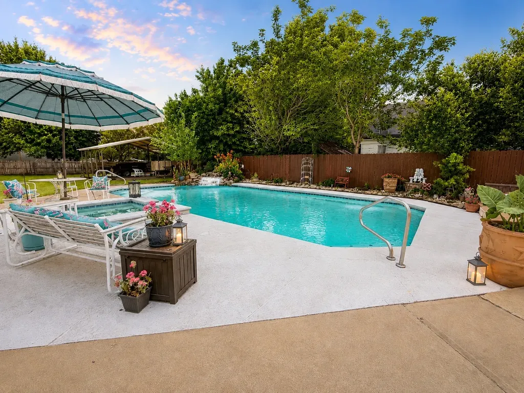 416 W Division Street Jewett TX 75846