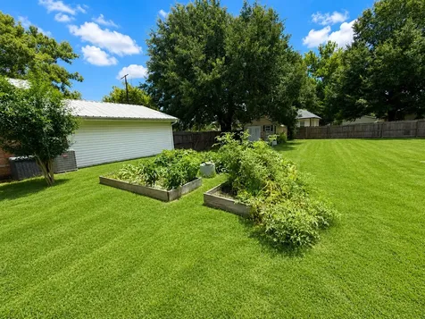 416 W Division Street Jewett TX 75846
