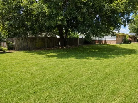 416 W Division Street Jewett TX 75846