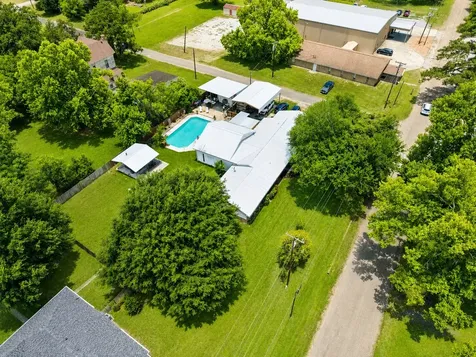 416 W Division Street Jewett TX 75846