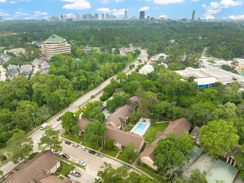 8229 Kingsbrook Road 229 Houston TX 77024