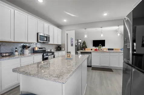 8423 Moonlight Bay Circle Baytown TX 77523