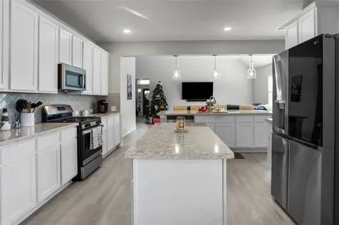 8423 Moonlight Bay Circle Baytown TX 77523