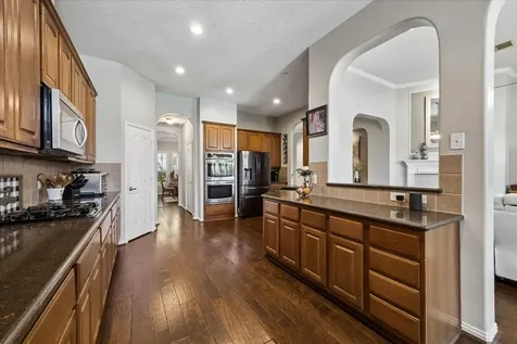 803 Woodcrest Drive Friendswood TX 77546
