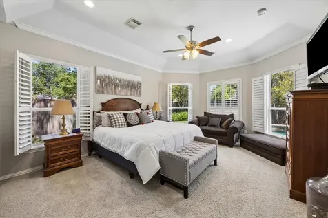803 Woodcrest Drive Friendswood TX 77546
