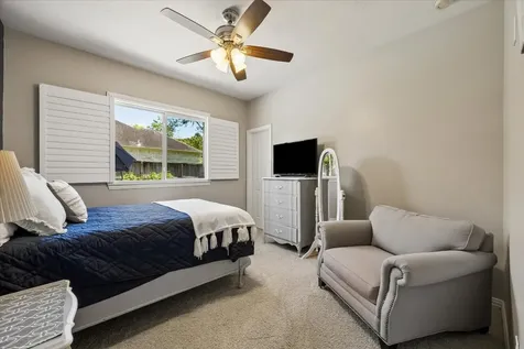 803 Woodcrest Drive Friendswood TX 77546