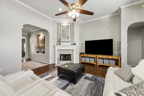 803 Woodcrest Drive Friendswood TX 77546