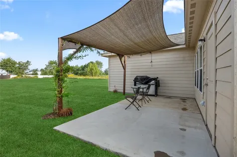 305 Road 5102j Cleveland TX 77327