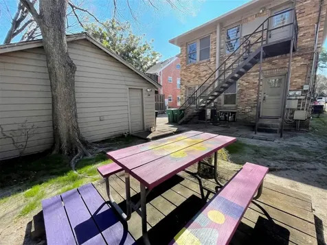 1706 Hawthorne Street Houston TX 77098