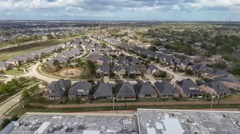 5423 Mason Mountain Lane Houston TX 77059
