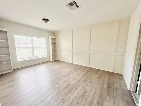 1910 Huge Oaks Street Houston TX 77055