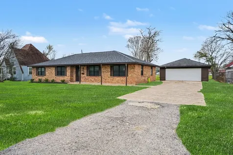 308 San Jacinto Street La Porte TX 77571