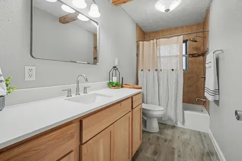 308 San Jacinto Street La Porte TX 77571