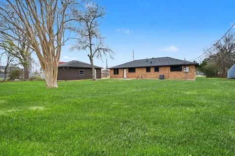 308 San Jacinto Street La Porte TX 77571