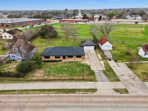 308 San Jacinto Street La Porte TX 77571