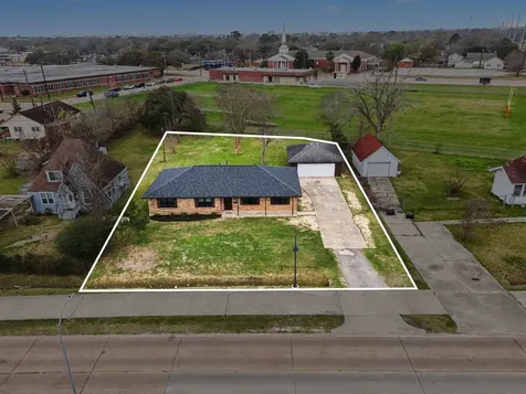 308 San Jacinto Street La Porte TX 77571