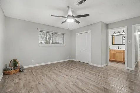 308 San Jacinto Street La Porte TX 77571